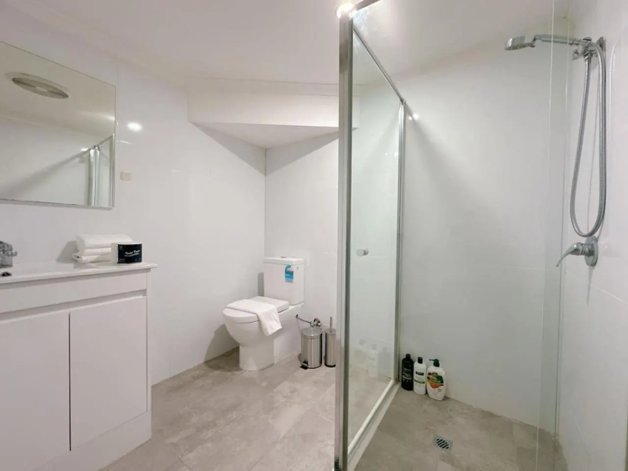 Apartment Comfy Unit Near Garden City Westfield Street Parking Brisbane Australien